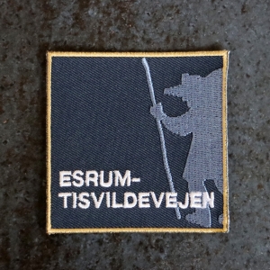 Esrum-Tisvildevejens mærke til rygsækken