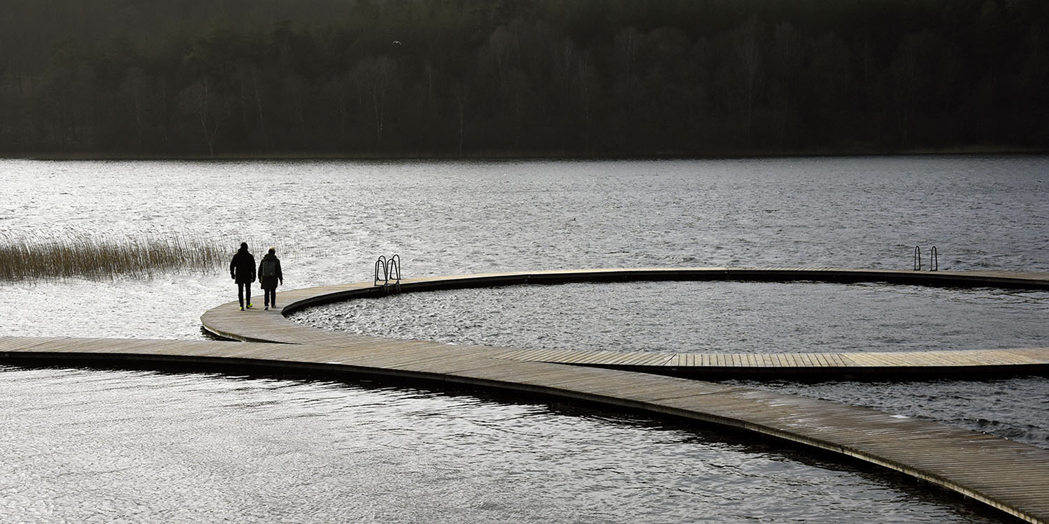 Cirkelbroerne ved Vestre Søbad - Almindsø ved Silkeborg. Aarstiderne arkitekter.