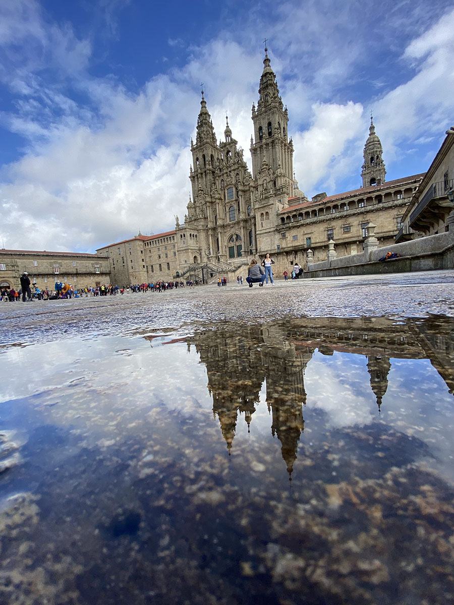 Caminoen slutter ved katedralen i Santiago de Compostela