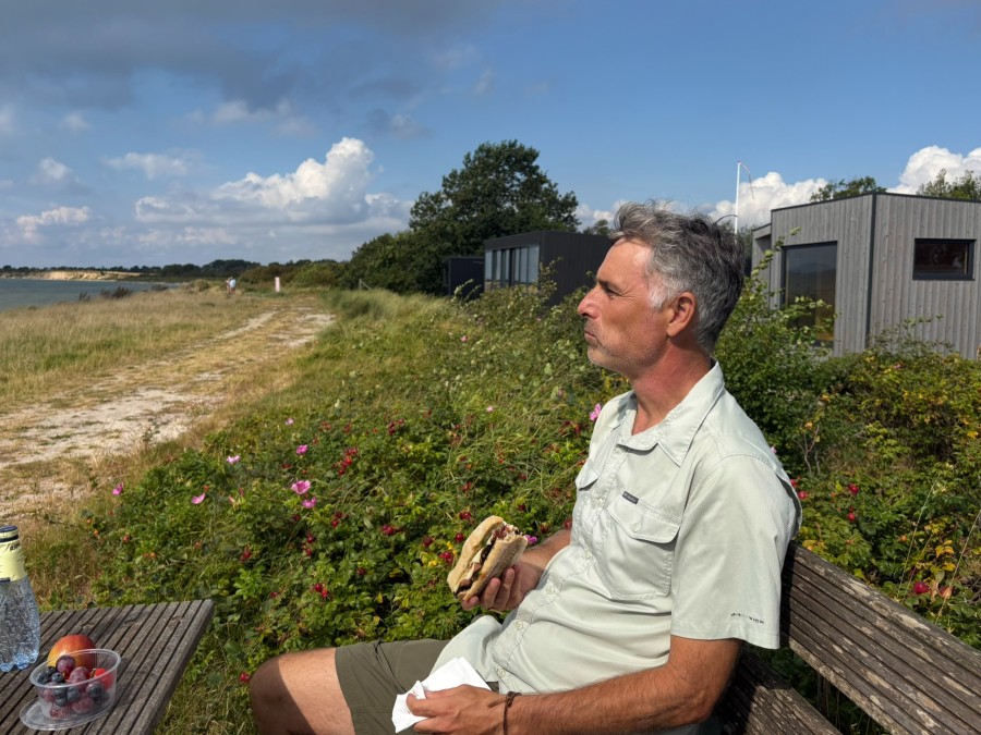 Pause med madpakke på Kegnæs-stien